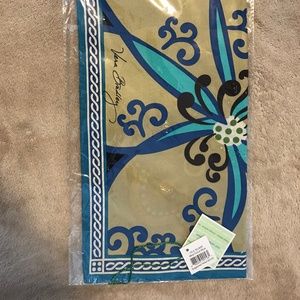 Vera Bradley SILK scarf - Mod Floral Blue